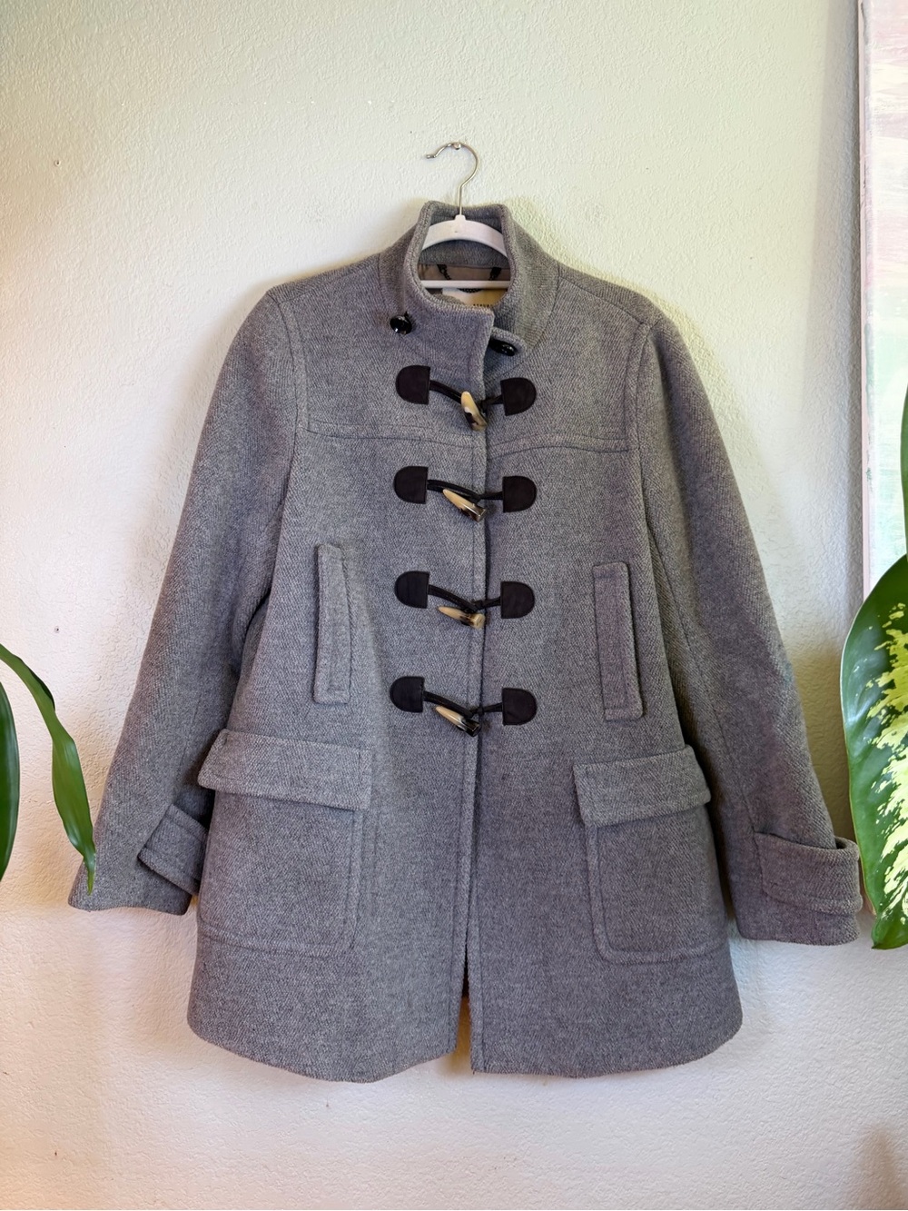 Banana Republic Wool Grey Horn Toggle Classic Preppy Vintage Lined Jacket L